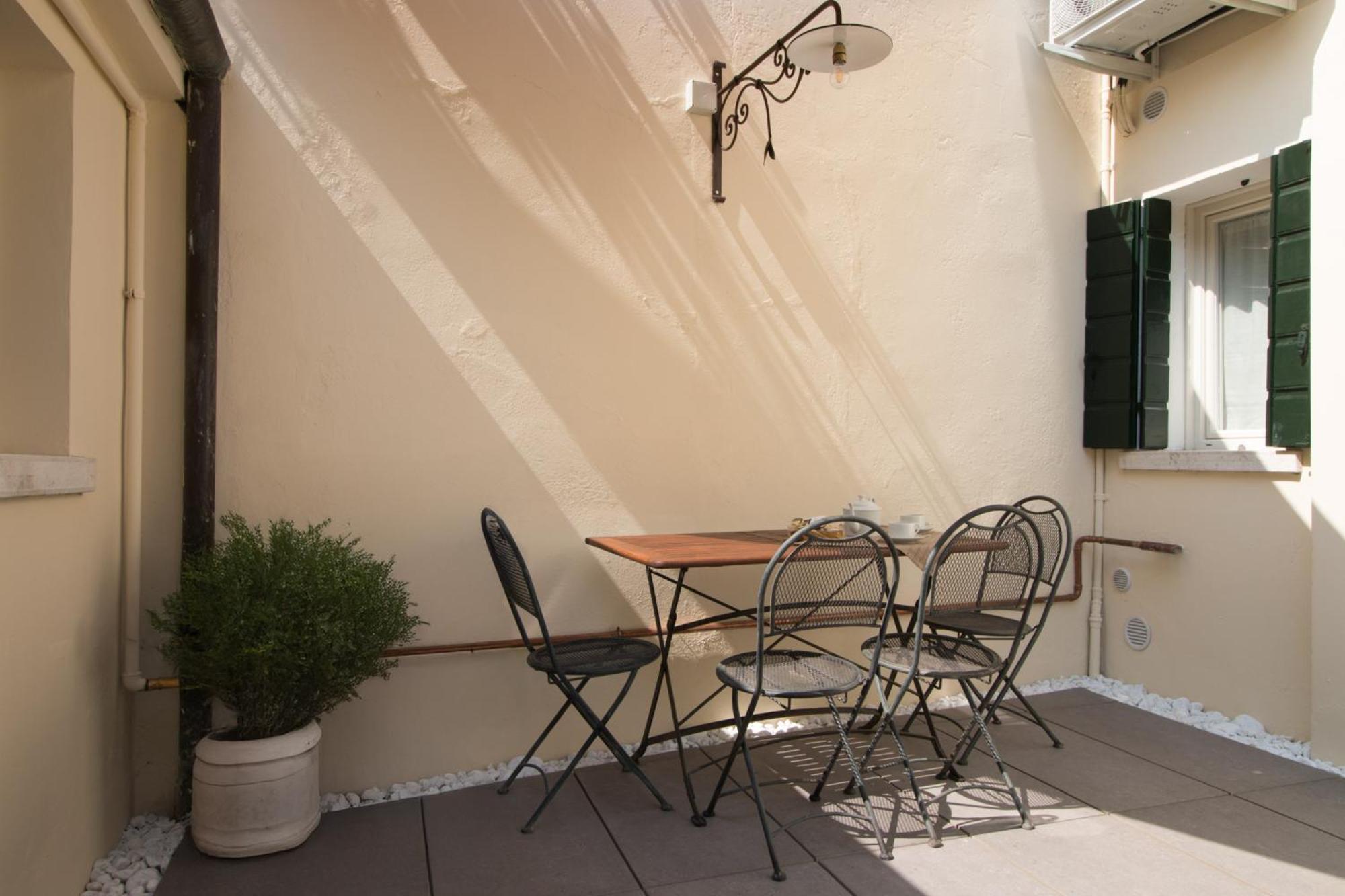 Modern Apartment Treviso Exterior foto